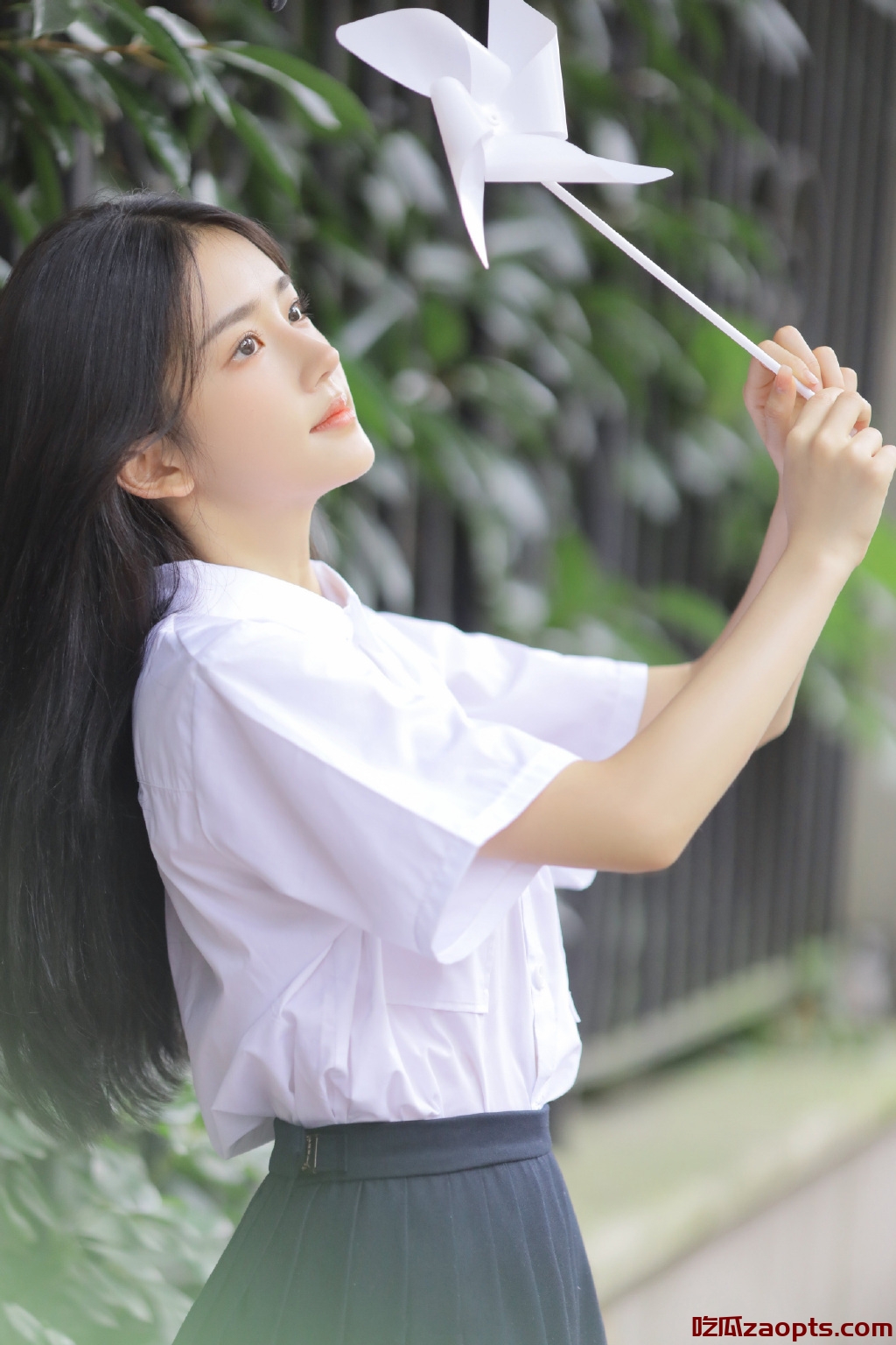 娜娜vlog合集:旅行、美食、黑料全覆盖!